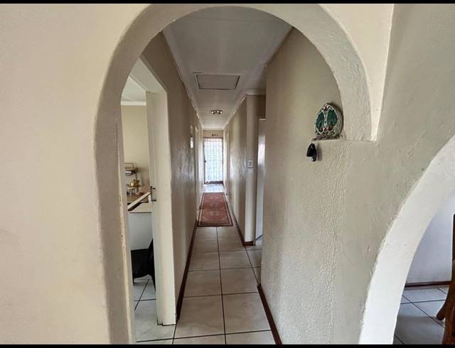 4 BEDROOM HOUSE FOR SALE IN BAKERTON